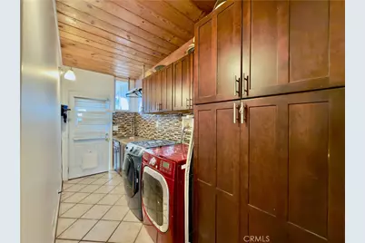 12801 Gladstone Avenue, Sylmar, CA 91342 - Photo 11
