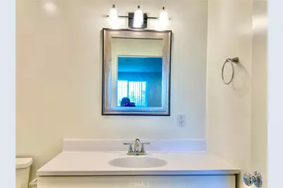 7327 Kester Avenue #6, Van Nuys, CA 91405 - Photo 17