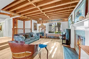 22935 Sylvan St, Woodland Hills, CA 91367 - Photo 5