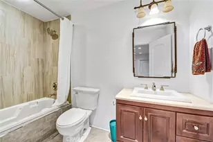 22935 Sylvan St, Woodland Hills, CA 91367 - Photo 19