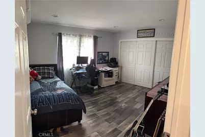 10707 New Haven #37, Los Angeles, CA 91352 - Photo 7