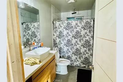 3439 Siskiyou, Los Angeles, CA 90023 - Photo 39