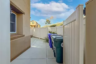 26711 Lexington Ln, Saugus, CA 91350 - Photo 47