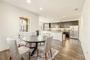 26711 Lexington Ln, Saugus, CA 91350 - Photo 21