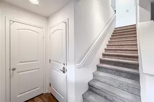 26711 Lexington Ln, Saugus, CA 91350 - Photo 5