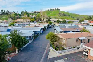 18540 Soledad Canyon Rd, Canyon Country, CA 91351 - Photo 3