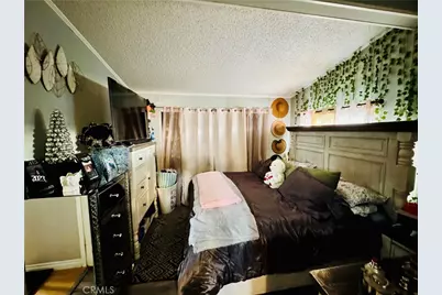18540 Soledad Canyon Rd #27, Canyon Country, CA 91351 - Photo 35