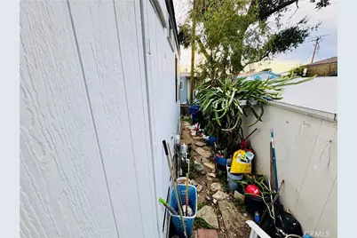 18540 Soledad Canyon Rd #27, Canyon Country, CA 91351 - Photo 33