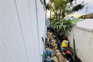 18540 Soledad Canyon Rd, Canyon Country, CA 91351 - Photo 33