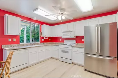 15238 Hillsdale Court, Sylmar, CA 91342 - Photo 11