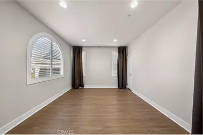 25110 Cherry Ridge, Canyon Country, CA 91387 - Photo 9