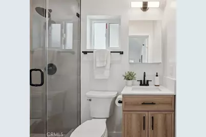 6438 Lindley Ave, Reseda, CA 91335 - Photo 35