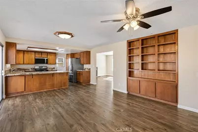 2741 W Avenue L4, Lancaster, CA 93536 - Photo 9