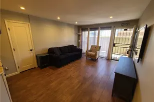 27236 Luther, Canyon Country, CA 91351 - Photo 3