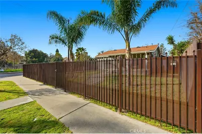 21511 Bassett St. & 6903 Alabama Ave., Canoga Park, CA 91303 - Photo 9