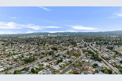 8009 Lena Ave, West Hills, CA 91304 - Photo 45