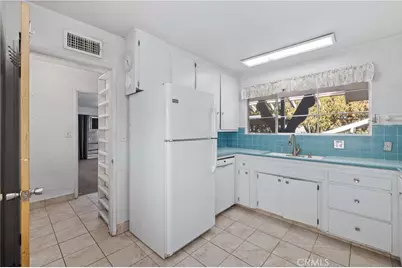 1118 E Avenue K, Lancaster, CA 93535 - Photo 11