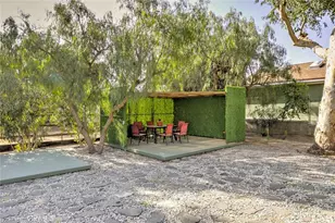 10555 Art St, Shadow Hills, CA 91040 - Photo 13