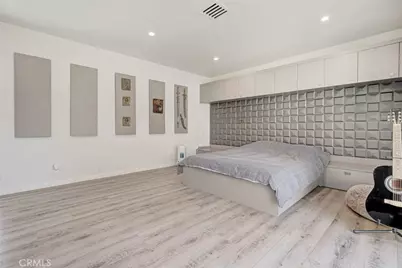 10555 Art Street, Shadow Hills, CA 91040 - Photo 19