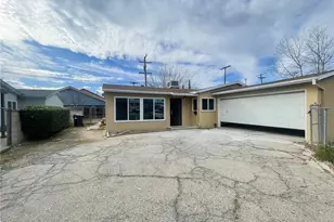 1560 W Ave H-10, Lancaster, CA 93534 - Photo 3