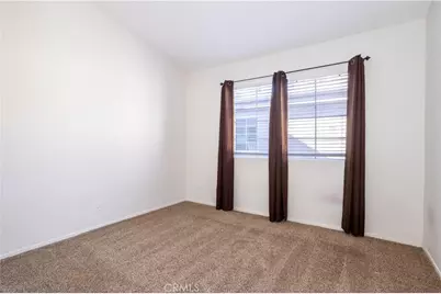 18347 Saticoy #28, Reseda, CA 91335 - Photo 17