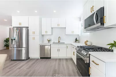 11912 Elkwood Street, North Hollywood, CA 91605 - Photo 3