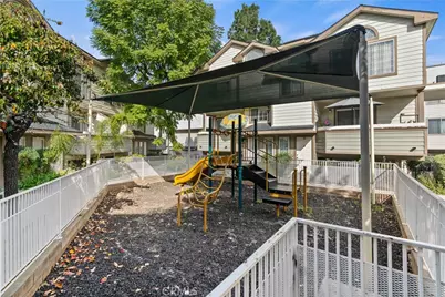 11150 Glenoaks Blvd. #70, Pacoima, CA 91331 - Photo 19