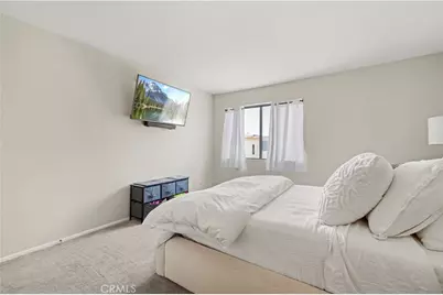 18408 Hatteras Street #44, Tarzana, CA 91356 - Photo 25