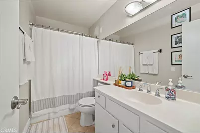 18408 Hatteras Street #44, Tarzana, CA 91356 - Photo 23