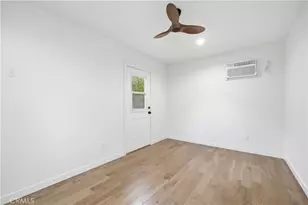 22121 Ave Morelos, Woodland Hills, CA 91364 - Photo 51