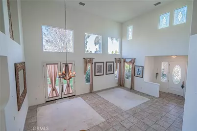 22440 Skylake Place, Saugus, CA 91390 - Photo 23