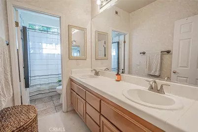 22440 Skylake Place, Saugus, CA 91390 - Photo 27