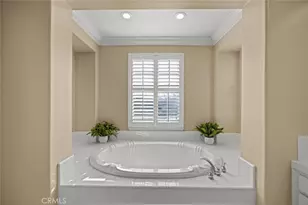 23930 Lakeside Rd, Valencia, CA 91355 - Photo 33