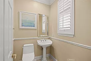 23930 Lakeside Rd, Valencia, CA 91355 - Photo 7