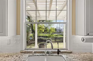 23930 Lakeside Rd, Valencia, CA 91355 - Photo 11