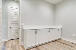 6532 Canyon Oaks Dr, Simi Valley, CA 93063 - Photo 21