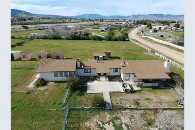 49549 250th Street, Lancaster, CA 93536 - Photo 1