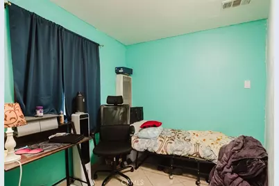 11338 Dronfield Avenue, Pacoima, CA 91331 - Photo 33