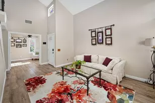 19447 Old Friend, Canyon Country, CA 91351 - Photo 9