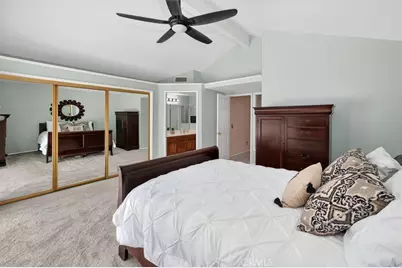 19447 Old Friend, Canyon Country, CA 91351 - Photo 29