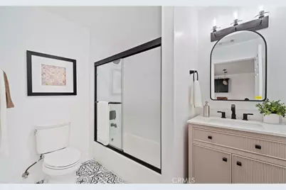 1637 N Alvarado Street, Los Angeles, CA 90026 - Photo 9