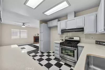 1858 Park Circle Drive, Lancaster, CA 93535 - Photo 21