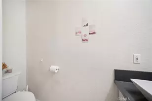 20155 Keswick Street, Winnetka, CA 91306 - Photo 9