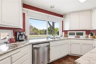 11955 Silver Crest St, Moorpark, CA 93021 - Photo 13