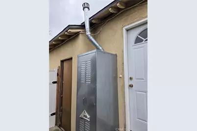 7875 Bellaire Avenue, North Hollywood, CA 91605 - Photo 19