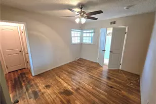 7875 Bellaire Ave, North Hollywood, CA 91605 - Photo 27