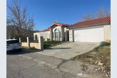 40251 Fieldspring Street, Lake Los Angeles, CA 93591 - Photo 1