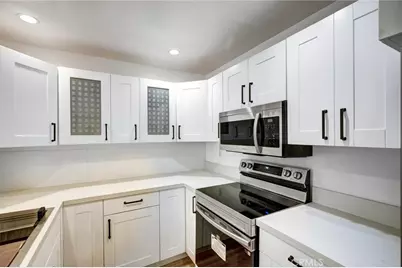 23391 Park Sorrento, Calabasas, CA 91302 - Photo 9