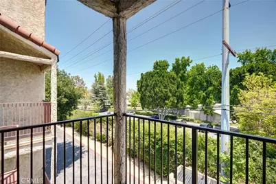 23391 Park Sorrento, Calabasas, CA 91302 - Photo 17