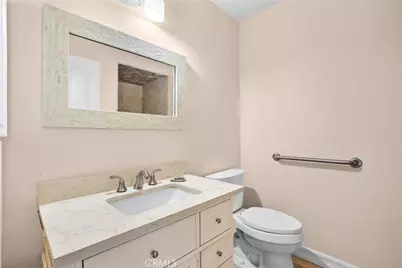 8784 1/2 Wyngate, Sunland, CA 91040 - Photo 7